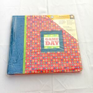 Game Day‎ Sports Scrapbook Album 12 x 12 Expandable Includes 10 Pages Protectors